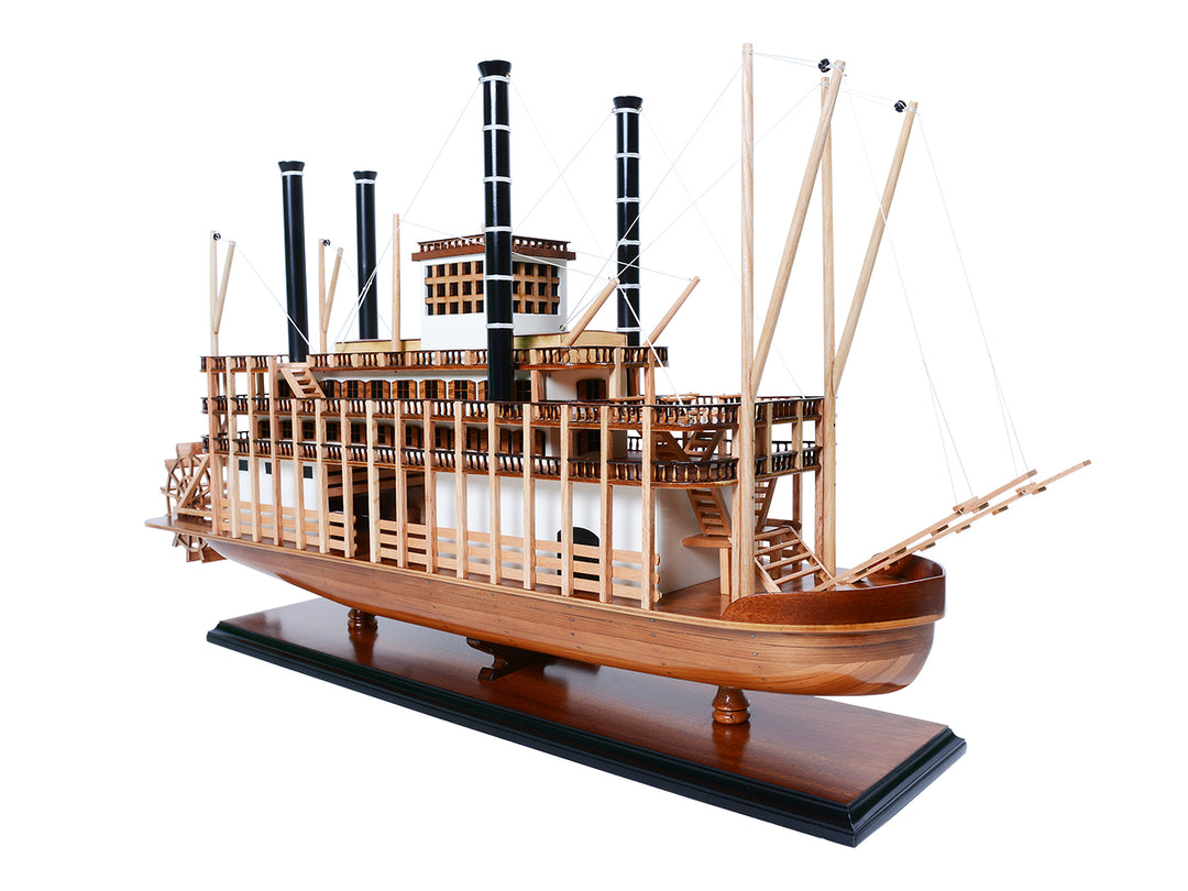 Hand-Built King Mississippi Model Paddle Steamer