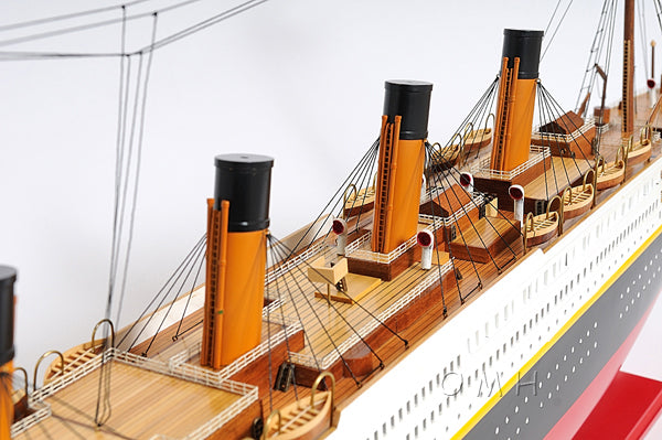 XL Hand Built Titanic Model 56"L x 6"W x 19.3"H