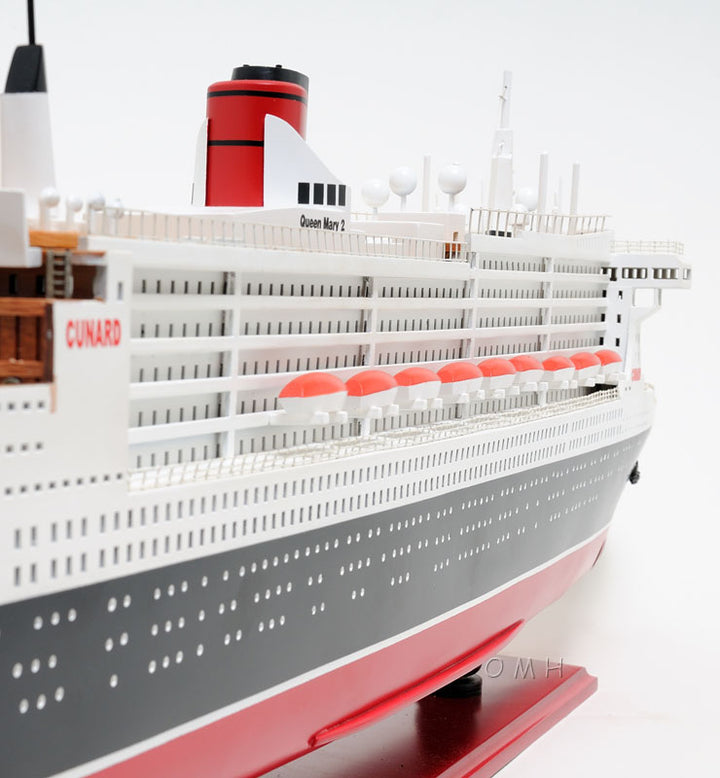 Hand Made Queen Mary II Cruise Ship Model