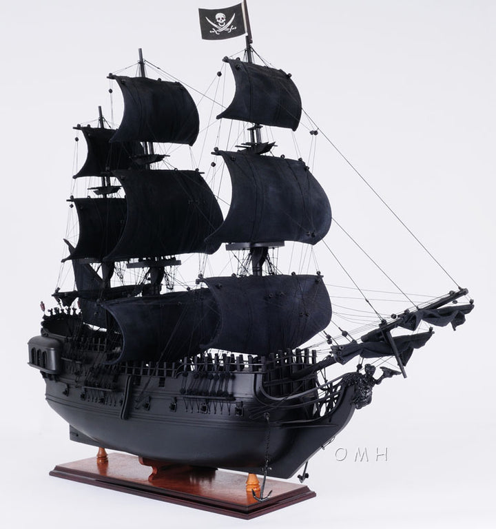 Exclusive Edition "The Black Pearl" Hand Built Model Ship 29"