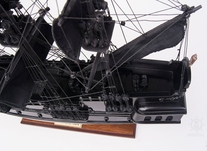 Small Wooden Black Pearl Model Ship 19"