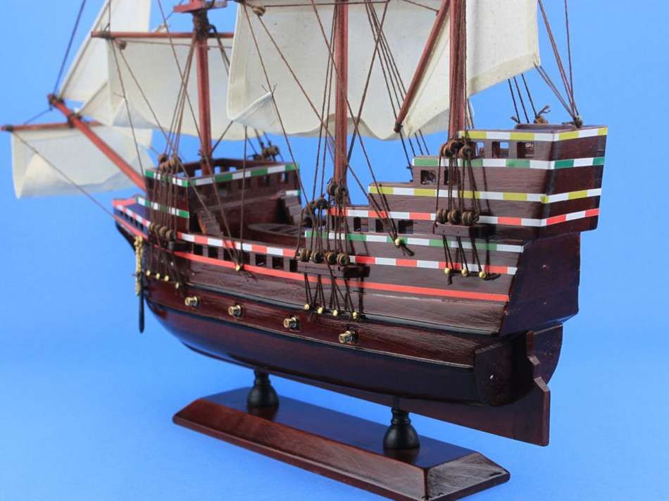 Handcrafted Mayflower Wooden Ship Model 20" (1:64 Scale)