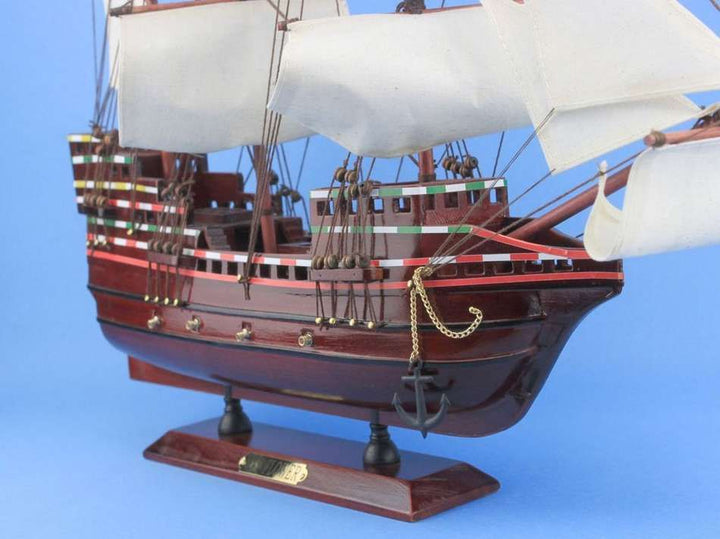 Handcrafted Mayflower Wooden Ship Model 20" (1:64 Scale)