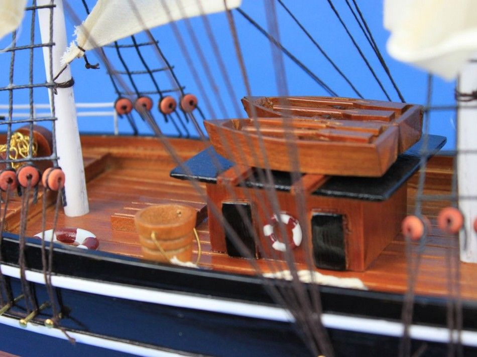 Wooden Cutty Sark Tall Model Clipper Ship 30"