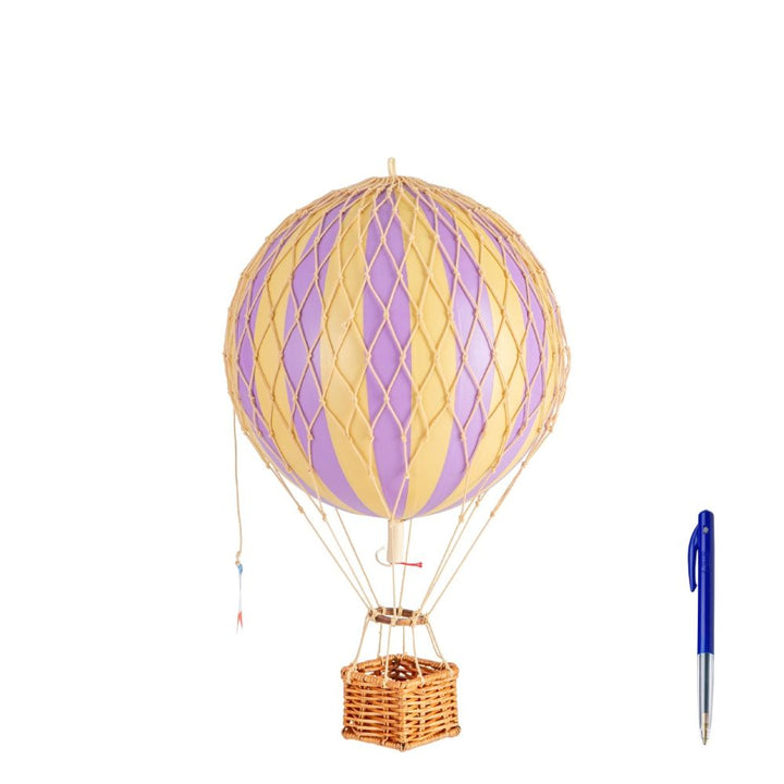 Travels Light Hanging Balloon (Multiple Colors)