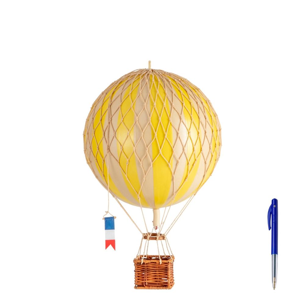 Travels Light Hanging Balloon (Multiple Colors)