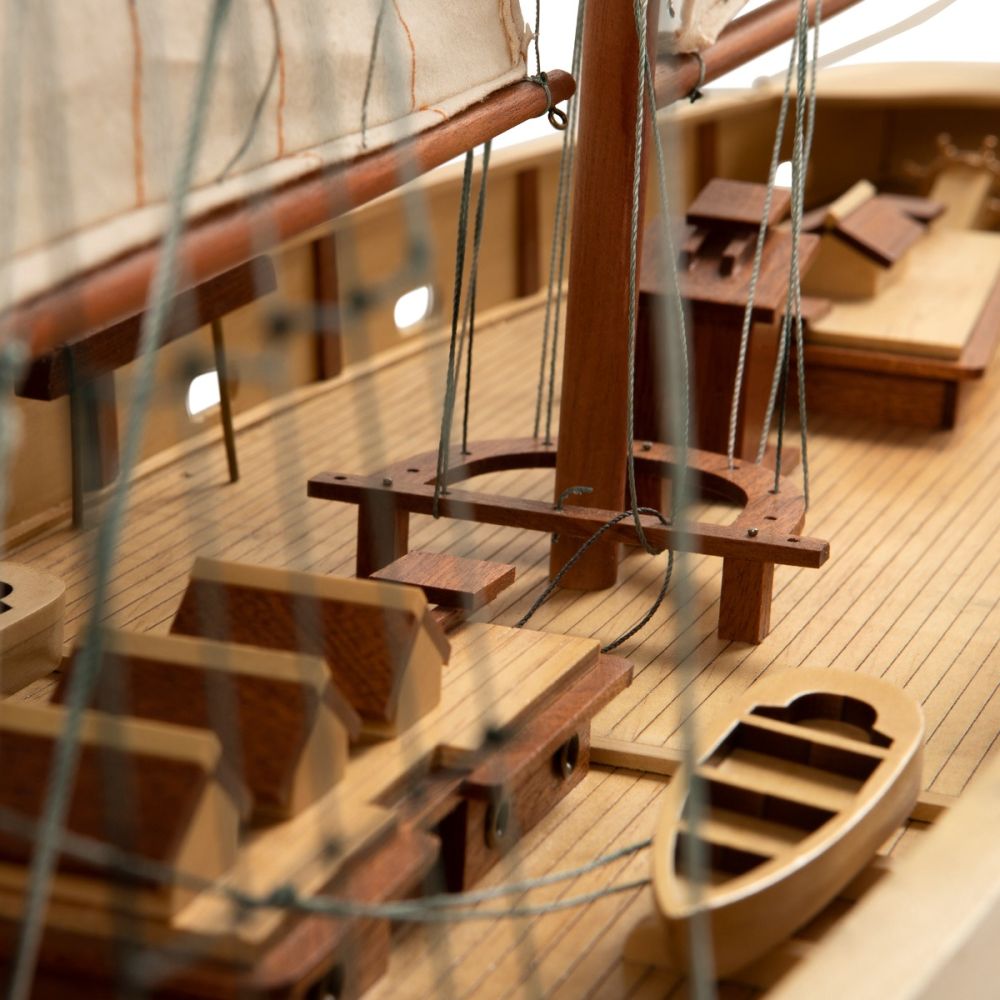 Authentic Models 1963 Bluenose II Schooner Model Boat AS138
