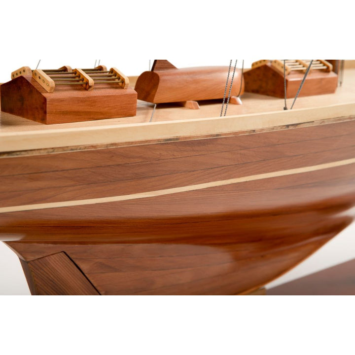 Authentic Models 1934 J-Class Yacht Endeavor Model Boat AS156